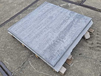 Tuintegels van beton (ca. 28m²) - afbeelding 1 van  4