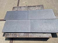 Tuintegels van beton (ca. 29m²) - afbeelding 2 van  2