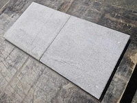 Tuintegels van beton (ca. 36m²) - afbeelding 1 van  2