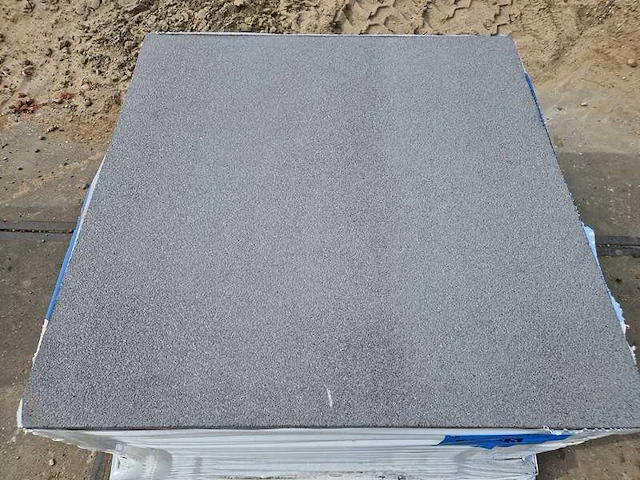 Tuintegels van beton (ca. 40m²) - afbeelding 2 van  3