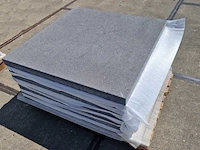 Tuintegels van beton (ca. 40m²) - afbeelding 1 van  3