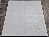 Tuintegels van beton (ca. 96m²) - afbeelding 1 van  2