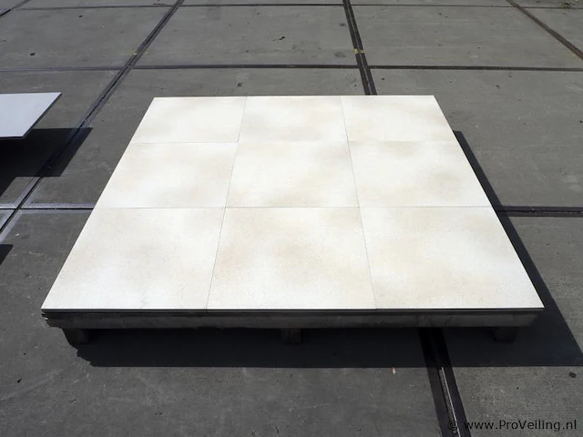 Tuintegels van keramiek - kleur stone cream - 60x60x1,8cm - 21,6m² - afbeelding 2 van  3