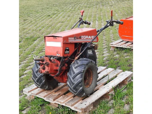 Tuintrekker met diverse werktuigen, gravely - afbeelding 2 van  21