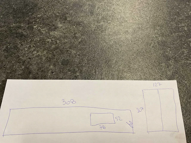 Tulp recht opgestelde keuken met vaatwasser inductieplaat en koel vries combinatie - afbeelding 11 van  29