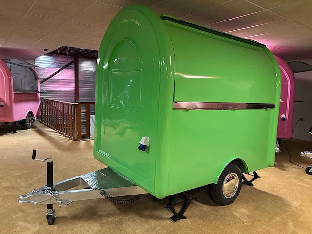 Tune - 2024 - pst-tn20 - groene foodtrailer - afbeelding 5 van  30