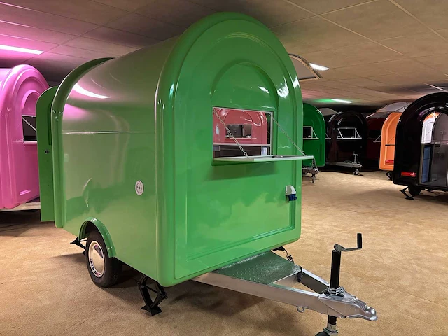 Tune - 2024 - pst-tn20 - groene foodtrailer - afbeelding 29 van  30