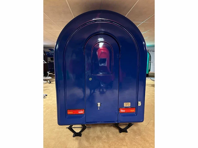Tune - 2024 - pst-tn20 -blauwe foodtrailer - afbeelding 2 van  17