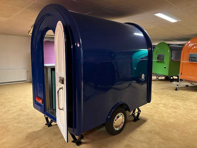 Tune - 2024 - pst-tn20 -blauwe foodtrailer - afbeelding 13 van  17