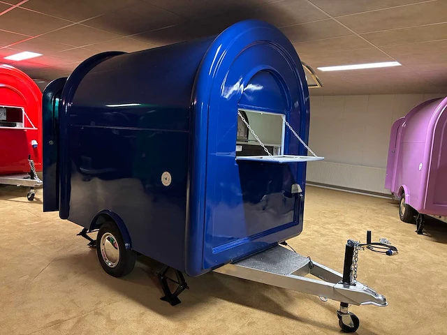 Tune - 2024 - pst-tn20 -blauwe foodtrailer - afbeelding 14 van  17