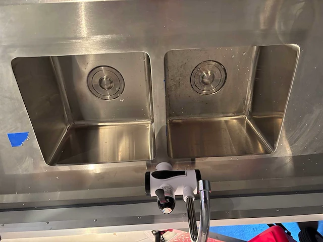 Tune - box - food truck - 2025 - afbeelding 16 van  24