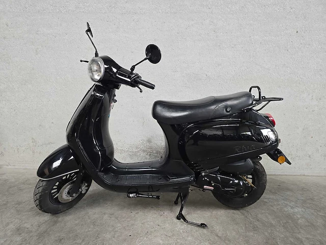 Turbho - bromscooter - pl-c - 4t 45km uitvoering dtg56b - afbeelding 1 van  7