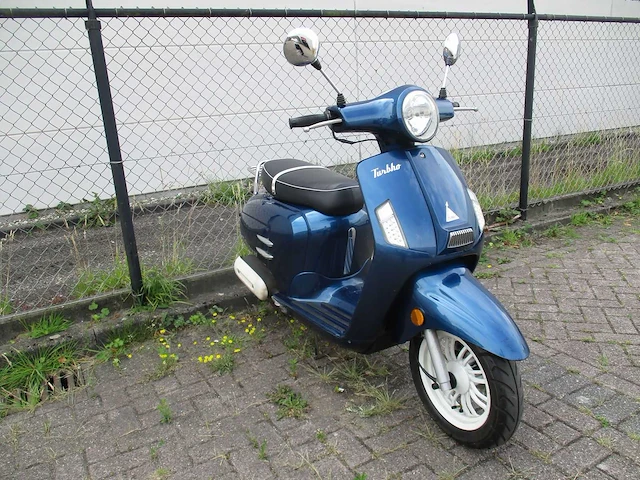 Turbho - bromscooter - rb-50 retro bellissimo - scooter - afbeelding 7 van  11