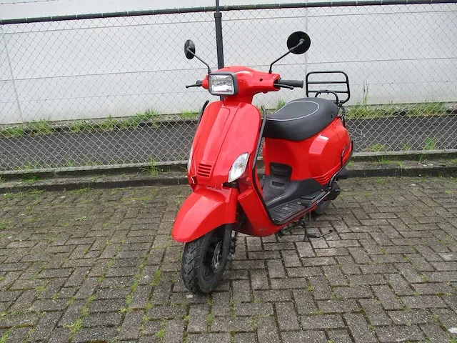 Turbho - bromscooter - rl-50 riva sportive - scooter - afbeelding 4 van  11