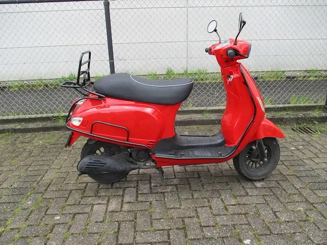 Turbho - bromscooter - rl-50 riva sportive - scooter - afbeelding 8 van  11
