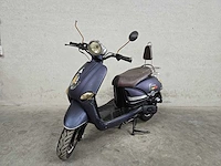 Turbho - pisa - 4t - scooter voor onderdelen - afbeelding 3 van  7