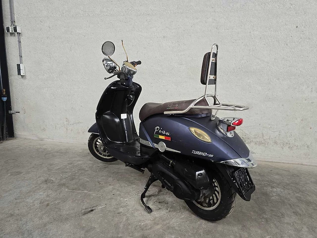 Turbho - pisa - 4t - scooter voor onderdelen - afbeelding 6 van  7