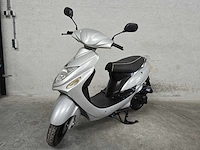 Turbho - snorscooter - cs-50 - 4t 25km uitvoering dnh96g - afbeelding 3 van  7