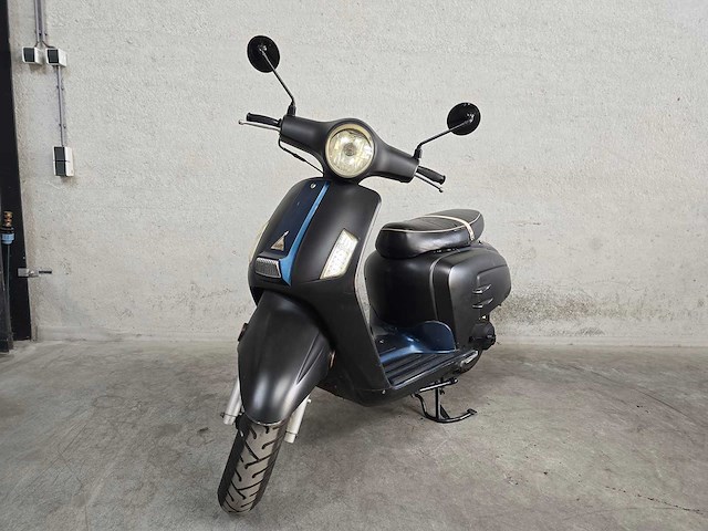 Turbho - snorscooter - rb-50 - 4t 25km uitvoering dhb20h - afbeelding 3 van  7