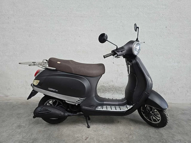 Turbho - snorscooter - rl-50 - 4t 25km uitvoering dlv29h - afbeelding 2 van  7