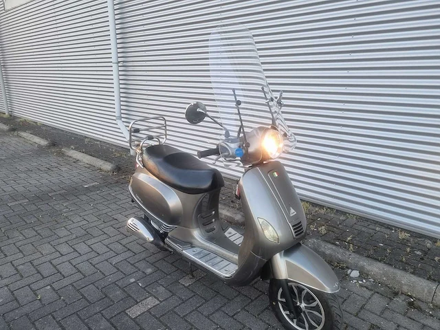 Turbho - snorscooter - rl-50 - scooter - afbeelding 1 van  4
