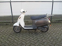 Turbho - snorscooter - rl-50 riva - scooter - afbeelding 1 van  11