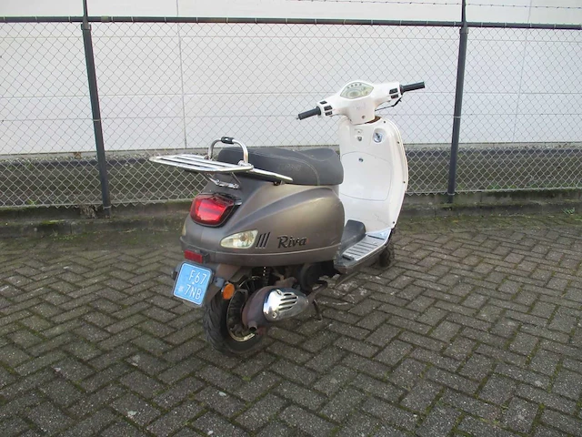 Turbho - snorscooter - rl-50 riva - scooter - afbeelding 9 van  11