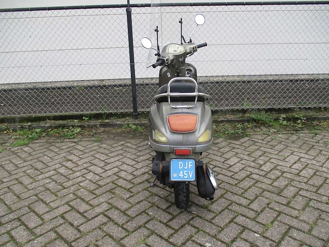 Turbho - snorscooter - rl-50 riva - scooter - afbeelding 10 van  11