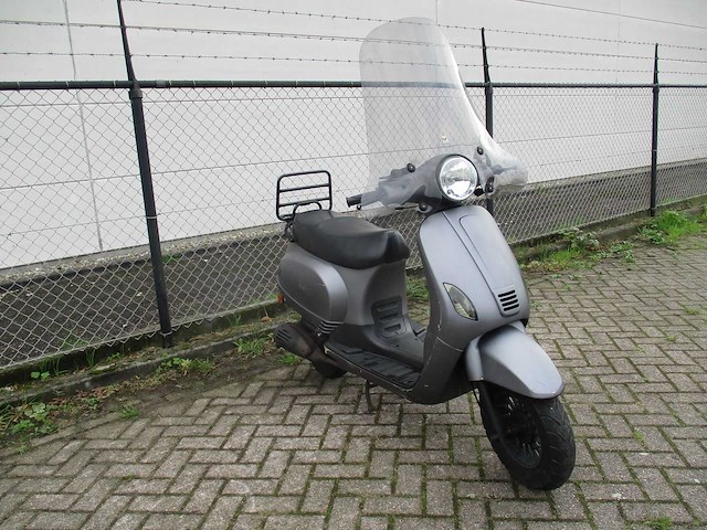 Turbho - snorscooter - rl-50 riva - scooter - afbeelding 7 van  11
