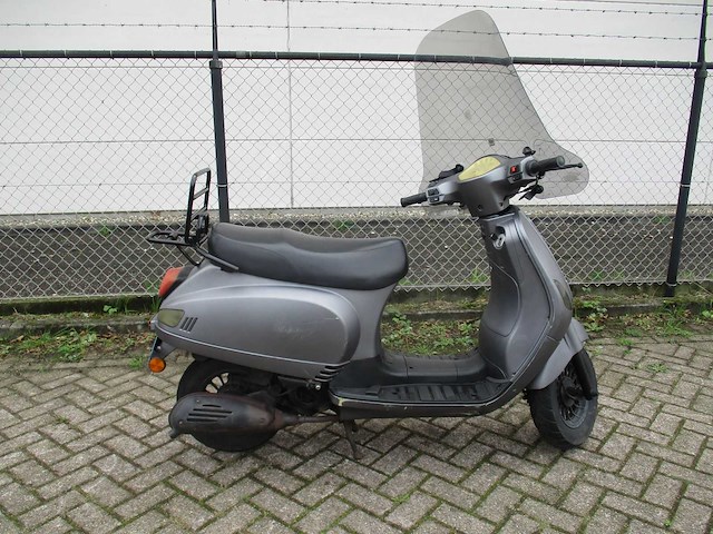 Turbho - snorscooter - rl-50 riva - scooter - afbeelding 8 van  11