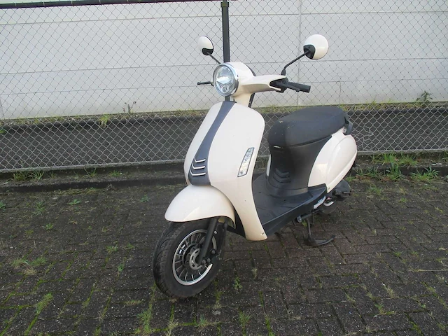Turbho alleen voor onderdelen! - retro snorscooter - rp 50 - scooter - afbeelding 4 van  11