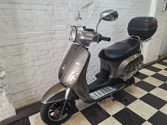 Turbho rl50 25 km snorscooter 4takt - afbeelding 2 van  7