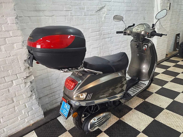 Turbho rl50 25 km snorscooter 4takt - afbeelding 5 van  7