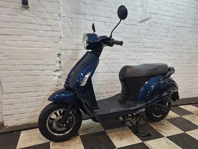 Turbho rp-50 25 km snorscooter 4takt - afbeelding 2 van  7