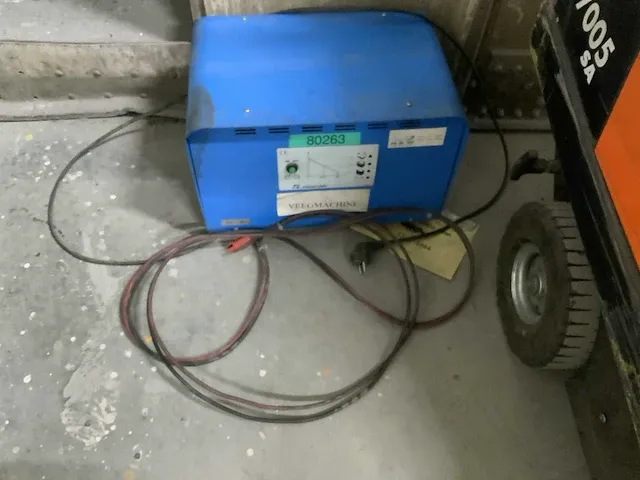 Turbo t7005 plus zelfrijdende veegmachine - afbeelding 3 van  9