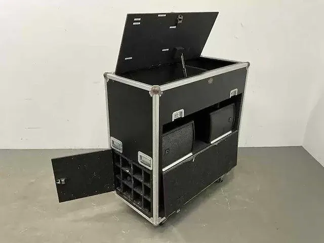 Turbosound - mobiele flightcase met 4 speakers - afbeelding 1 van  8