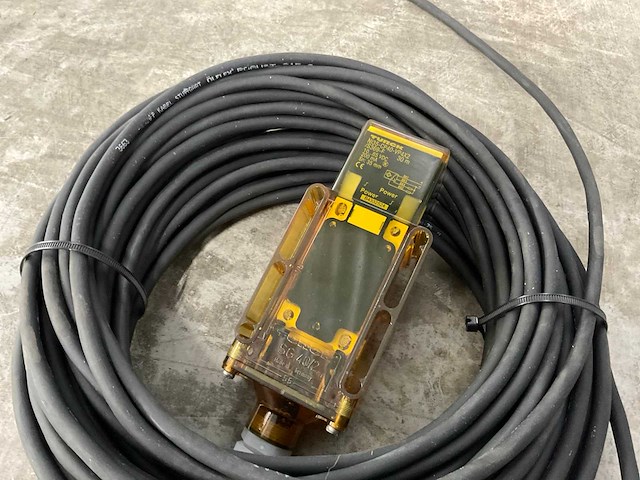 Turck ni35-cp40-vp4x2/s369-f inductieve sensor 30m (2x) - afbeelding 5 van  8