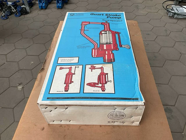 Tuthill corporation quart stroke pump - afbeelding 3 van  4
