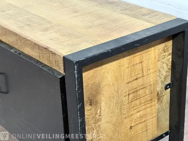 Tv meubel – mangohout – zwart metalen afwerking - afbeelding 3 van  6