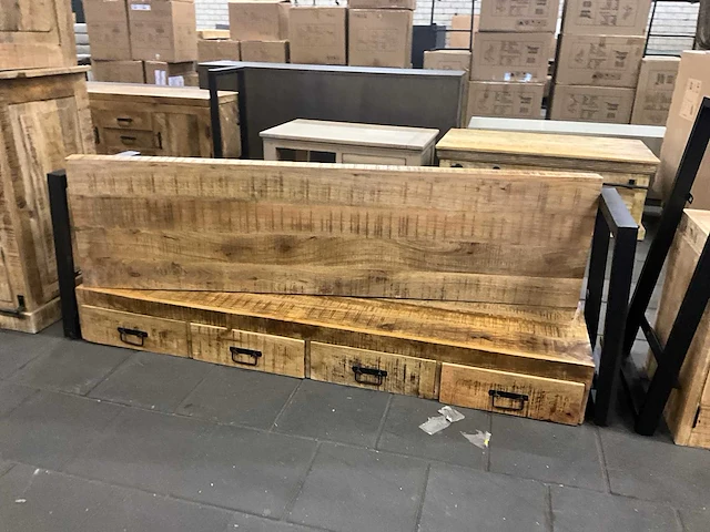 Tv meubel - afbeelding 1 van  4