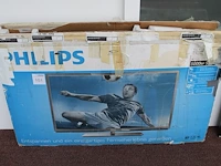 Tv philips smart led 46 inch in doos. - afbeelding 1 van  2