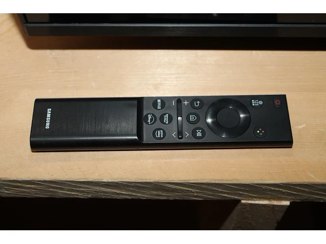 Tv samsung 49 inch op statief met afstandsbediening. reeds gedemoteerd - afbeelding 2 van  4