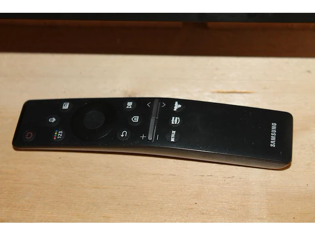 Tv samsung 55 inch met afstandsbediening en muurbeugel. reeds gedemonteerd - afbeelding 3 van  3
