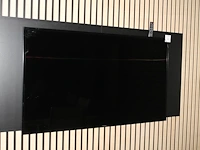 Tv samsung lh65mebplgc/en 65 inch met afstandsbediening en muurbeugel. - afbeelding 1 van  3