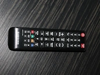 Tv samsung lh65mebplgc/en 65 inch met afstandsbediening en muurbeugel. - afbeelding 3 van  3