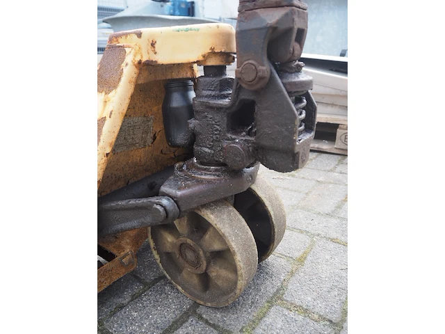 Tvh - afbeelding 7 van  7