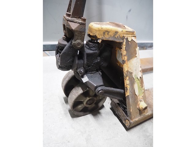 Tvh - afbeelding 5 van  7