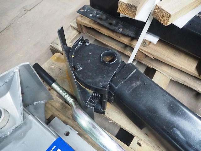 Tvm - afbeelding 10 van  11