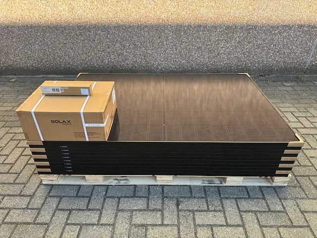 Tw solar - set van 10 zonnepanelen (435 wp) met solax 4.2k omvormer - afbeelding 1 van  10