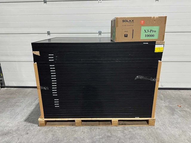 Tw solar - set van 31 zonnepanelen (335 wp) en 1 solax 10.0k omvormer (3-fase) - afbeelding 1 van  7